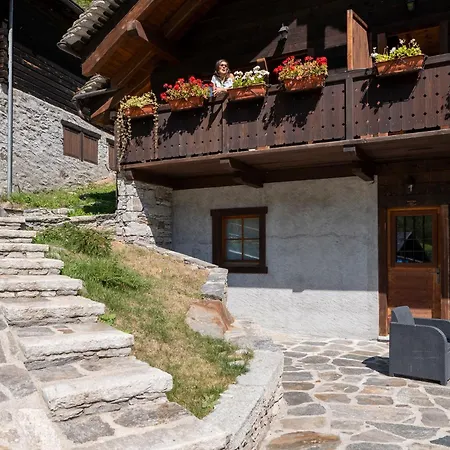 Apartments Incanto Walser Macugnaga Exterior photo